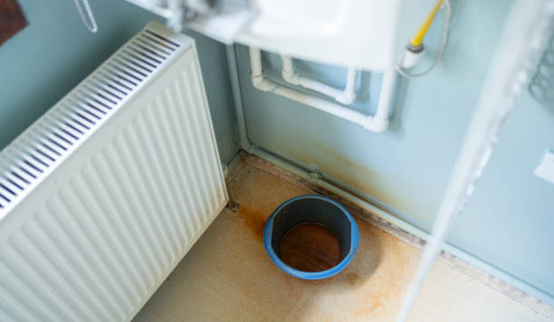 Best 24/7 water damage repair  in Middletown, OH